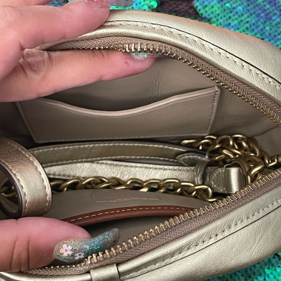 Coach Metallic Lavender shoulder bag - Picture 5 of 5